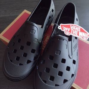 VANS SLIP ON TRK